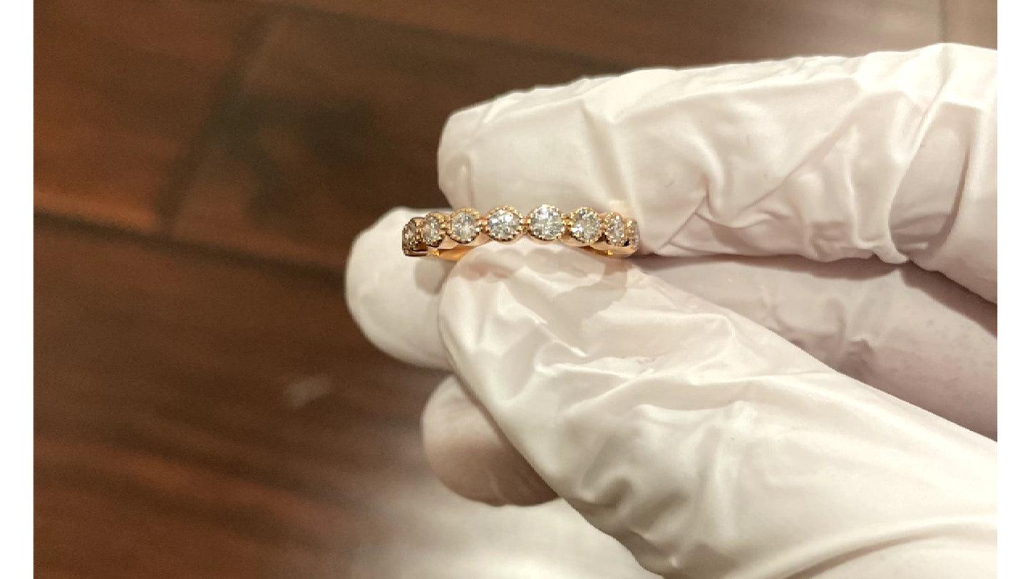 Rose Gold 18K Ring with 9 Real Diamonds 1 Ct. Bezel, 3.7g Round Brilliant